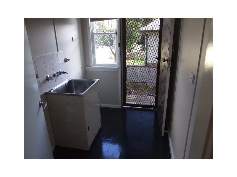 30 LUZON AVENUE, Lethbridge Park NSW 2770