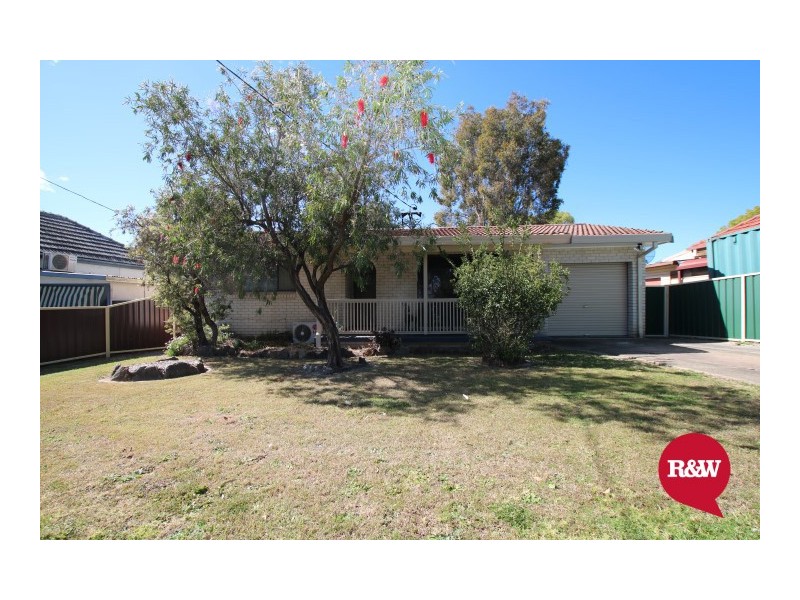 56 Barker Street, Cambridge Park NSW 2747