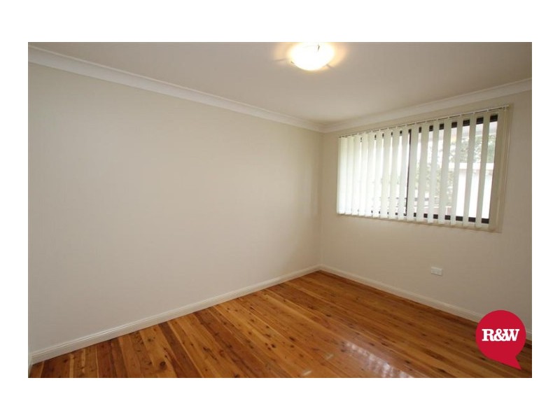56 Barker Street, Cambridge Park NSW 2747