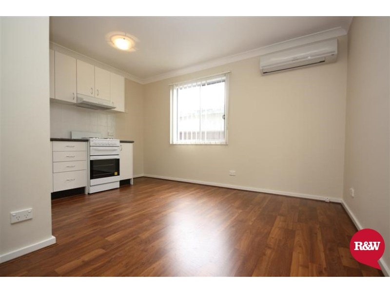 41A Lingayen Avenue, Lethbridge Park NSW 2770