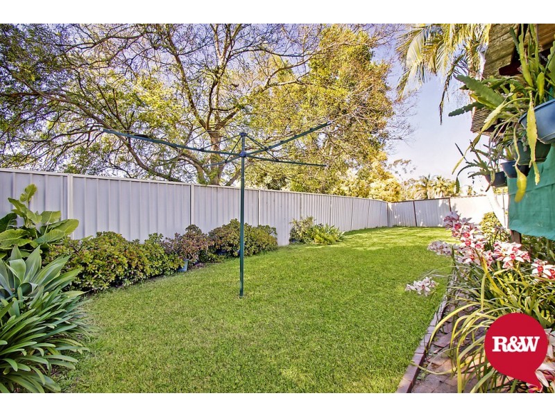19 Barnard Crescent, Oakhurst NSW 2761