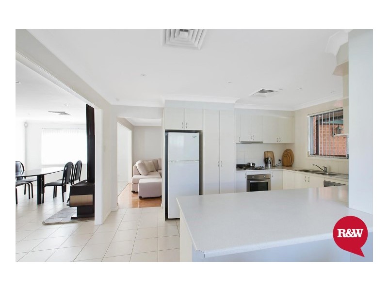 33 Drake Street, Jamisontown NSW 2750