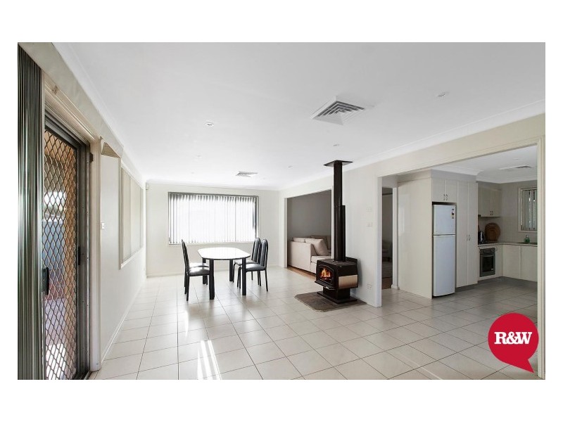 33 Drake Street, Jamisontown NSW 2750