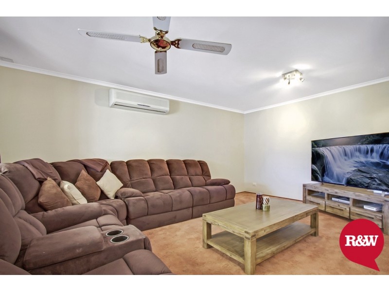 18 Marne Place, St Clair NSW 2759