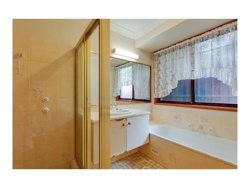 28 TRAMINER STREET, Minchinbury NSW 2770