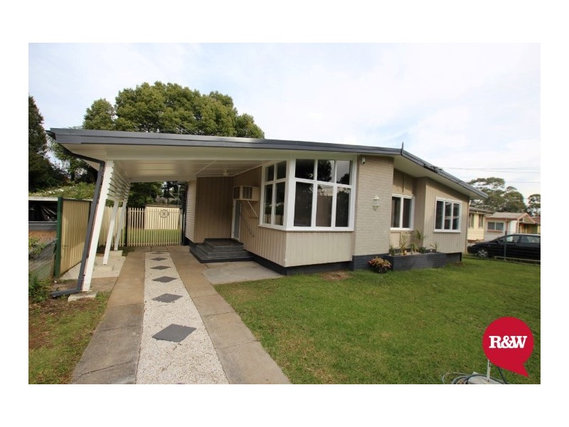 29 Neriba Crescent, Whalan NSW 2770