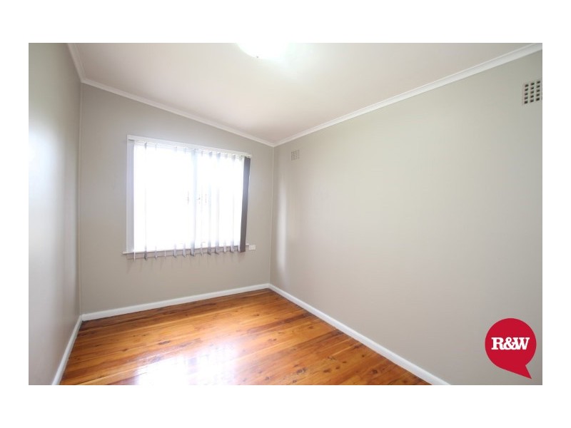 29 Neriba Crescent, Whalan NSW 2770