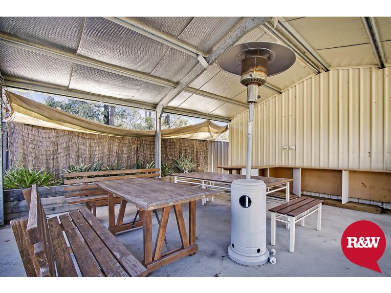 10 Lucena Crescent, Lethbridge Park NSW 2770