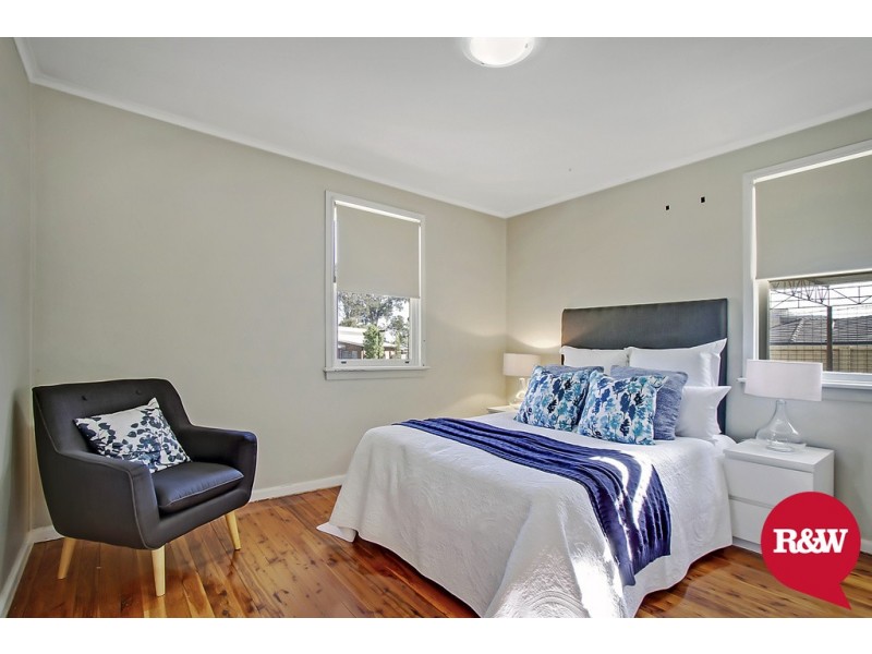 8 Arthur Place, Colyton NSW 2760