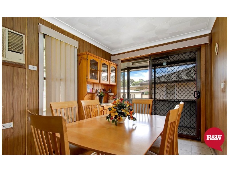 13 Cumbernauld Crescent, Dharruk NSW 2770