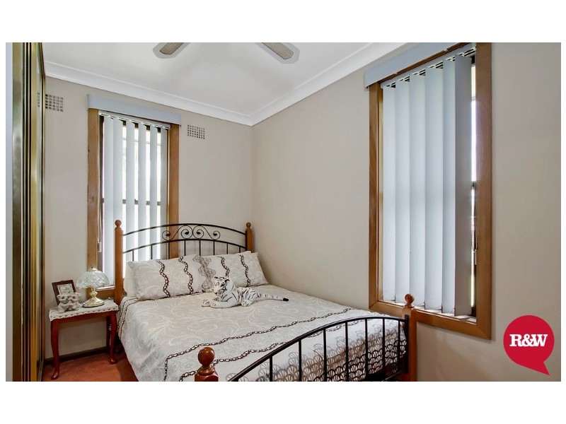 13 Cumbernauld Crescent, Dharruk NSW 2770