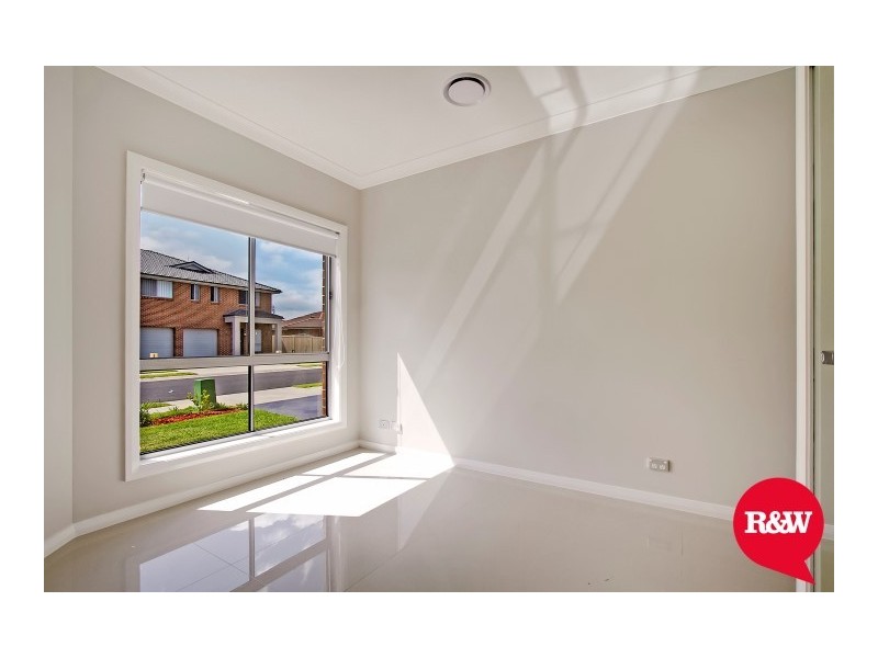 81 Carroll Crescent, Plumpton NSW 2761