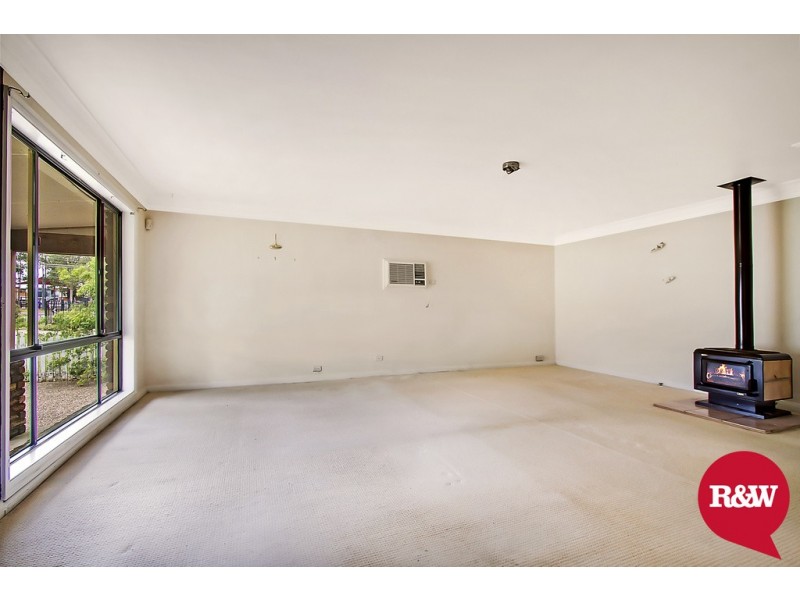 11 Wattle Avenue, North St Marys NSW 2760