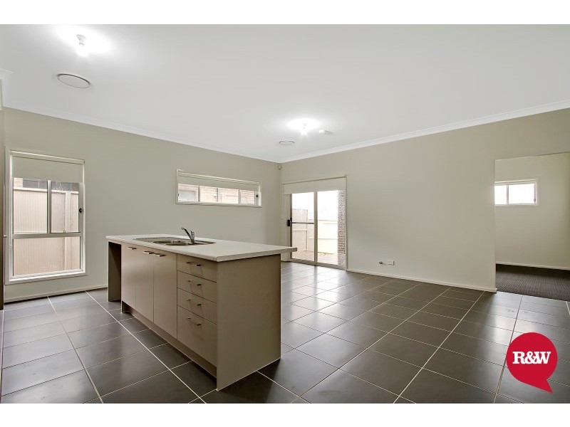 18 Dutton Street, Spring Farm NSW 2570