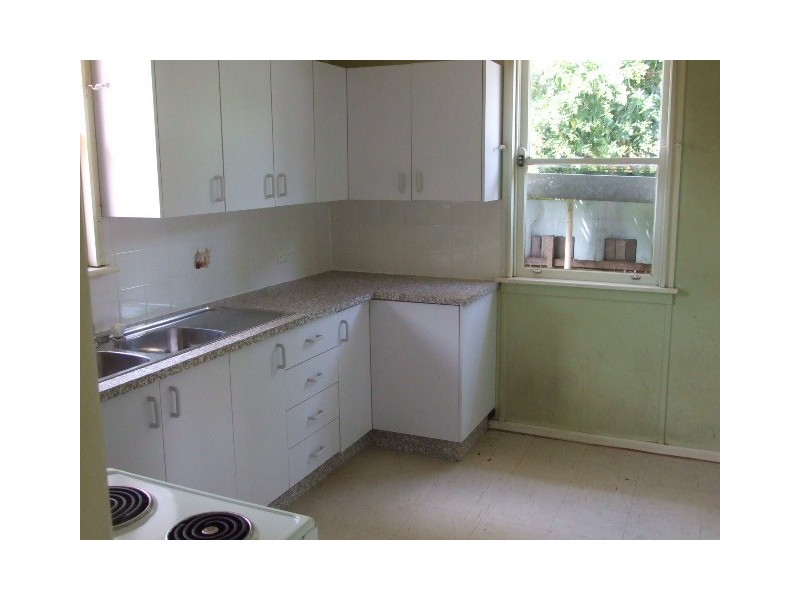 3 MANILLA ROAD, Lethbridge Park NSW 2770