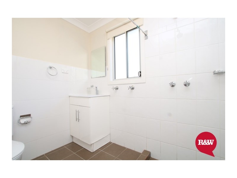 39A Lingayen Avenue, Lethbridge Park NSW 2770