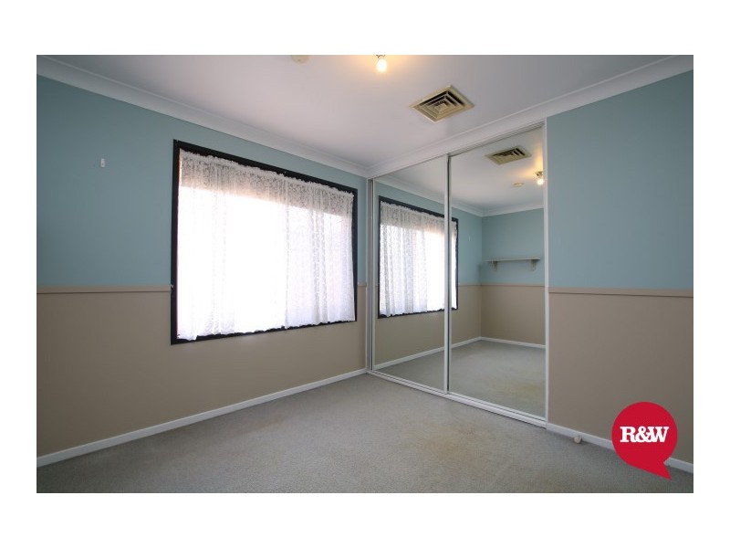 8 Dunkley Court, Rooty Hill NSW 2766
