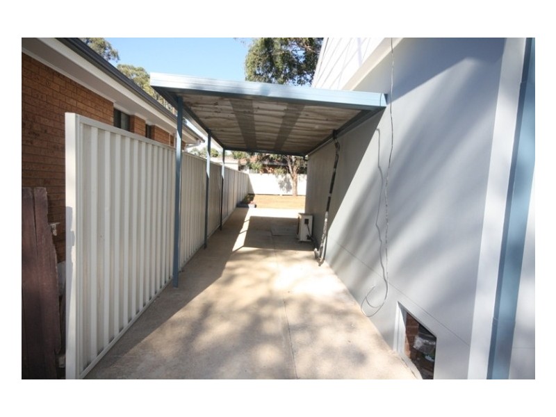 27 NATHAN CRESCENT, Dean Park NSW 2761