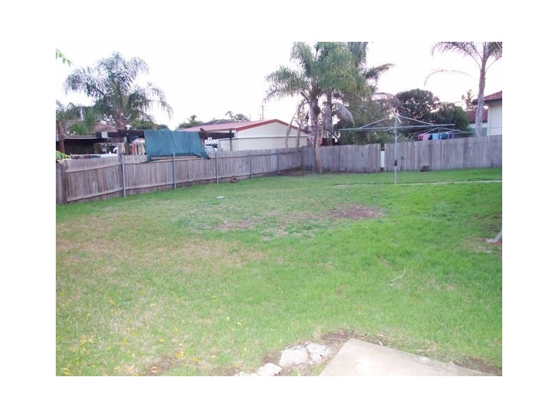 15 MIKKELSEN AVENUE, Tregear NSW 2770