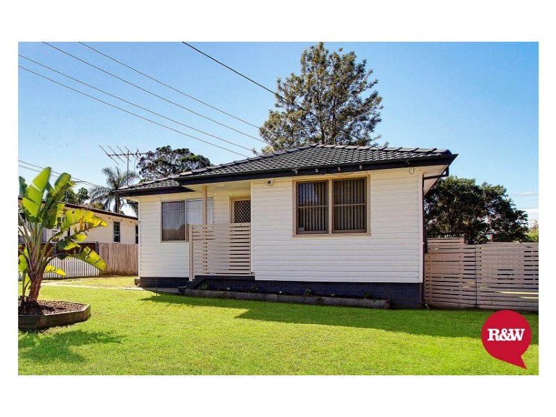 7 Luzon Avenue, Lethbridge Park NSW 2770