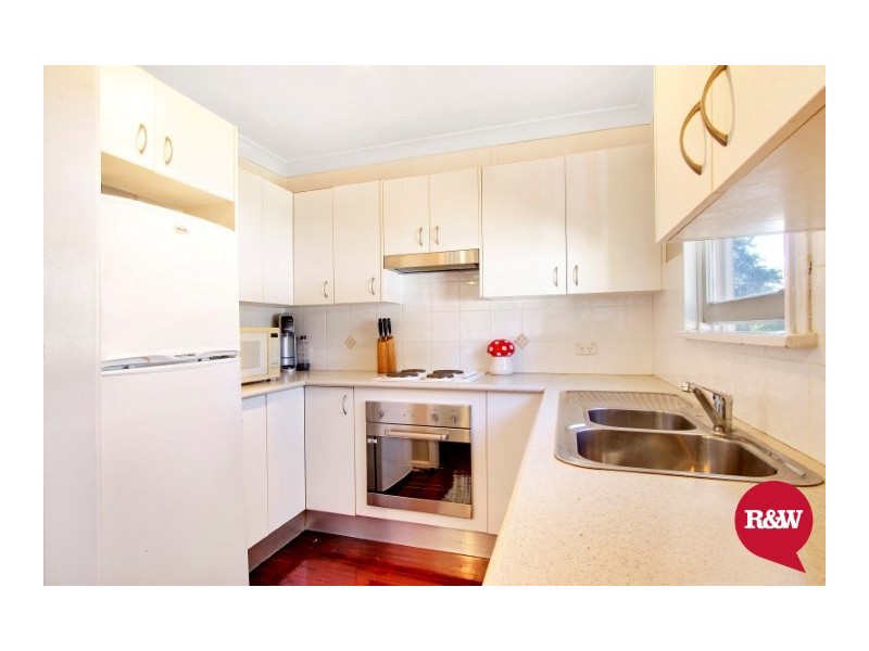 7 Luzon Avenue, Lethbridge Park NSW 2770