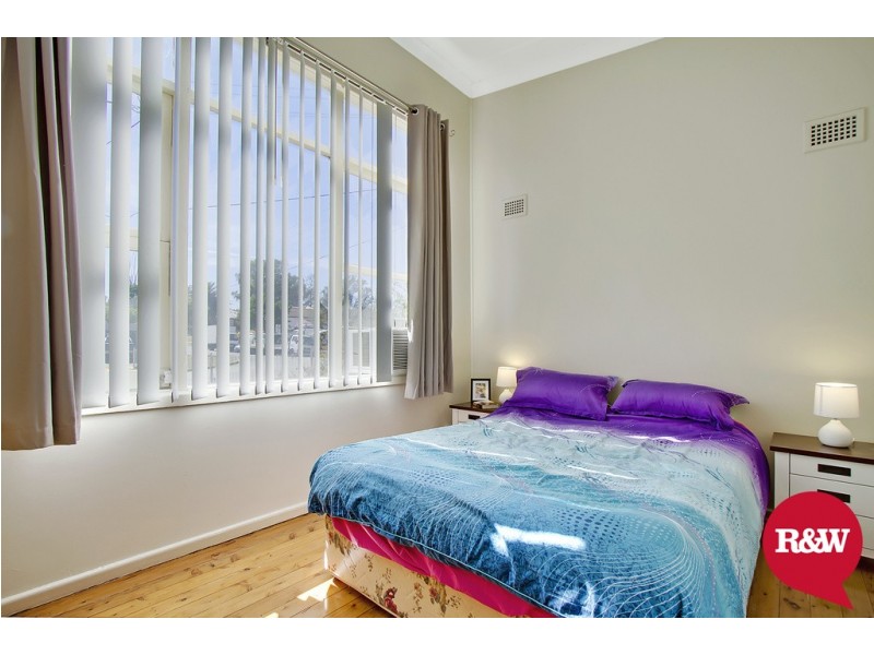 9 and 9a Grace Street, Kingswood NSW 2747