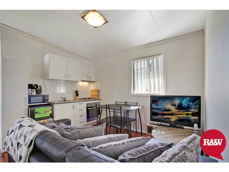 9 and 9a Grace Street, Kingswood NSW 2747