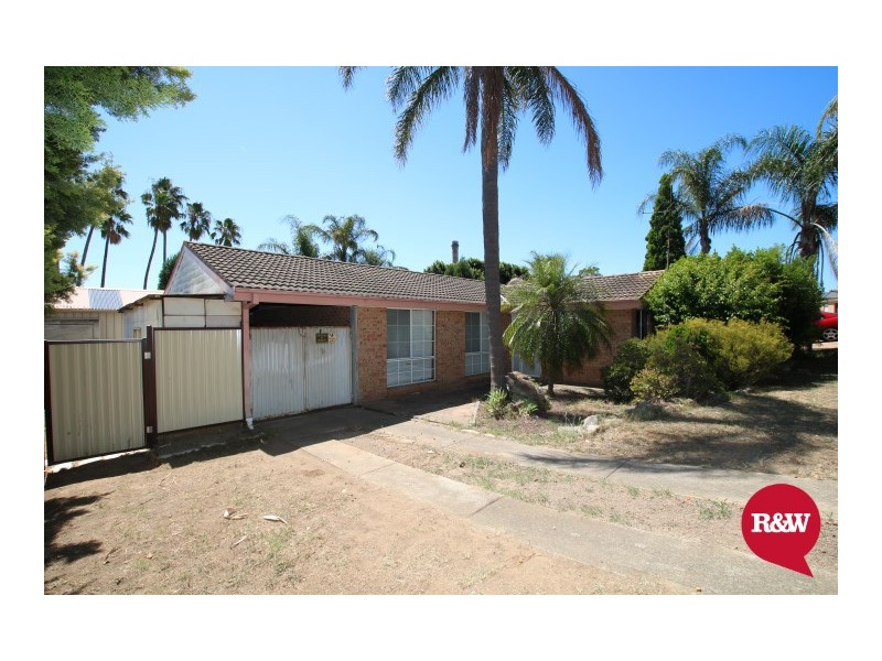 4 Agrafe Place, Minchinbury NSW 2770