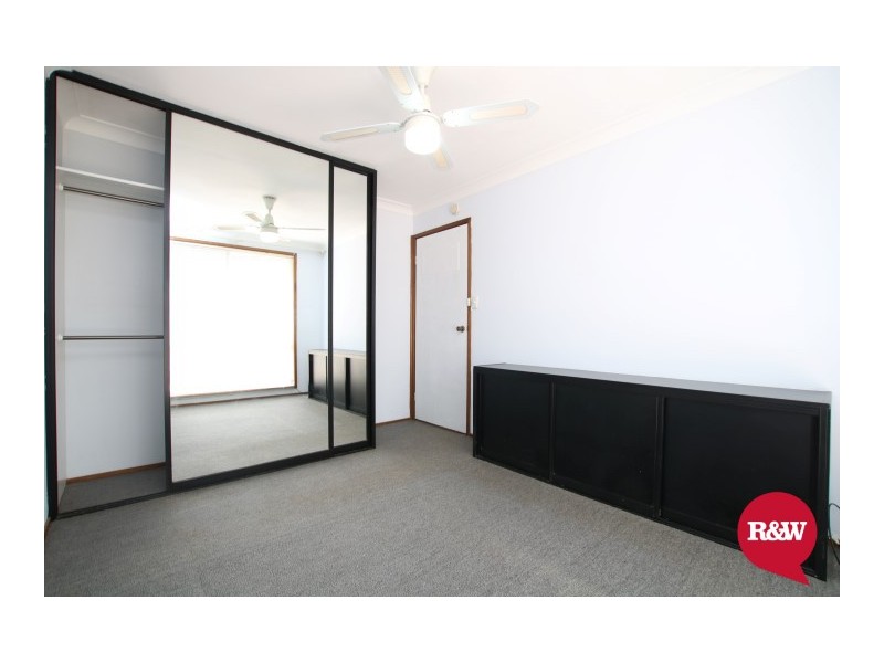 4 Agrafe Place, Minchinbury NSW 2770