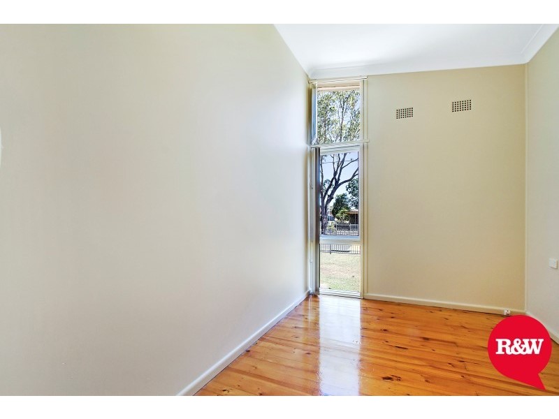 30 Kilbride Avenue, Dharruk NSW 2770