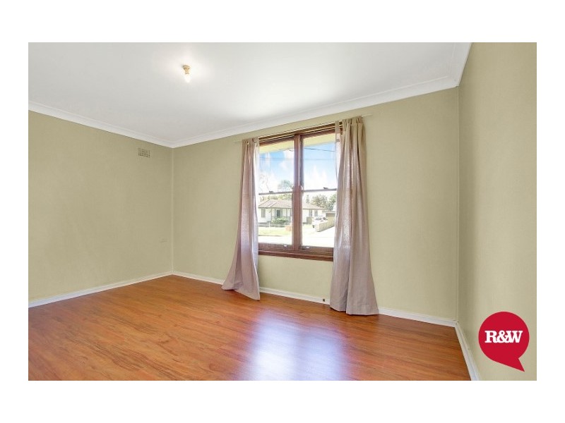 18 Richardson Crescent, Hebersham NSW 2770