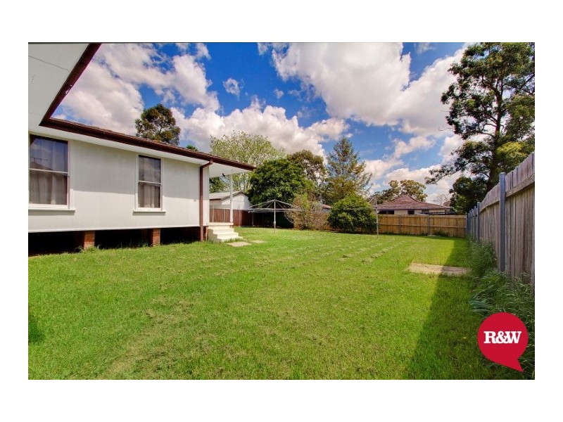 18 Richardson Crescent, Hebersham NSW 2770