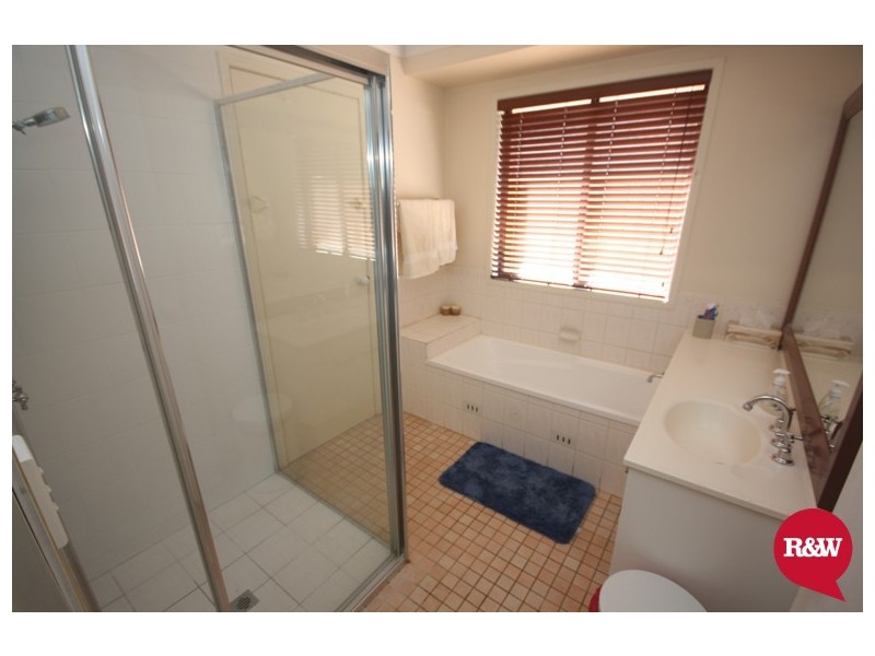 18 Hillview Place, Glendenning NSW 2761