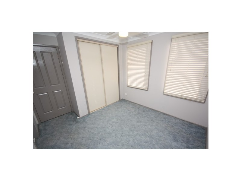 3B DRYDEN AVENUE, Oakhurst NSW 2761