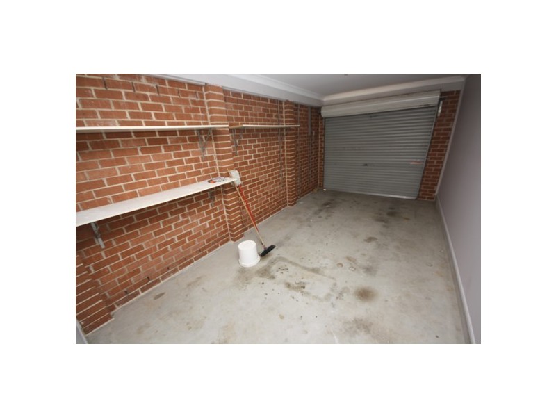 3B DRYDEN AVENUE, Oakhurst NSW 2761