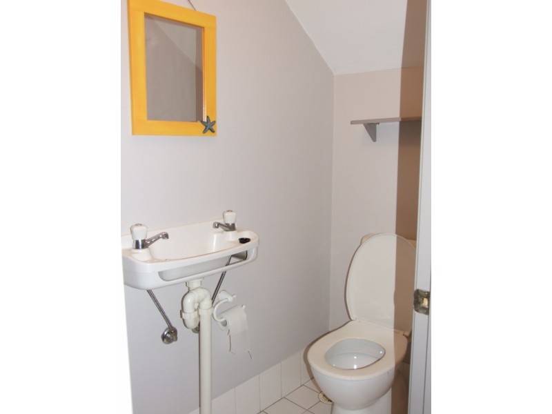 3B DRYDEN AVENUE, Oakhurst NSW 2761