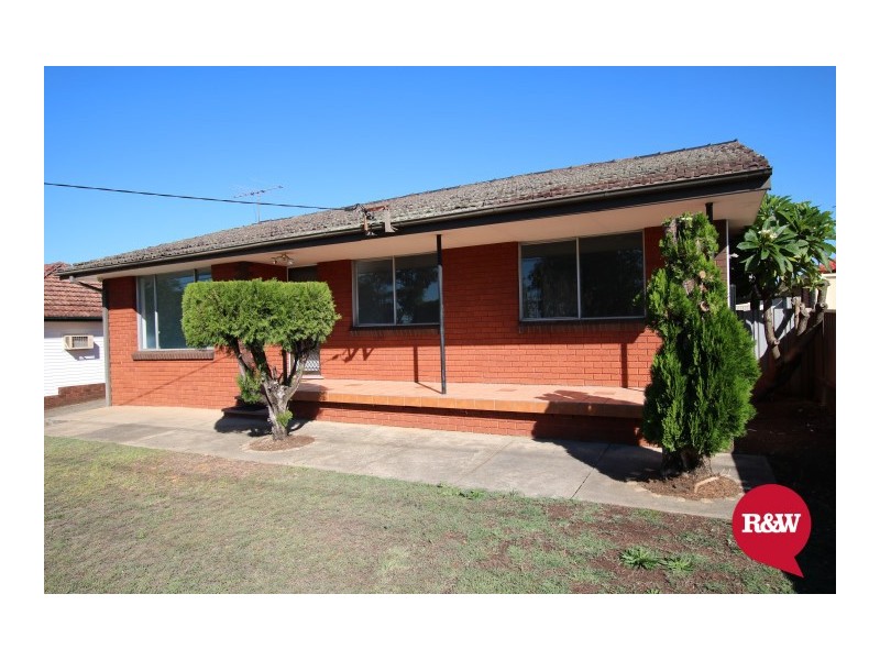 182 Canberra Street, St Marys NSW 2760