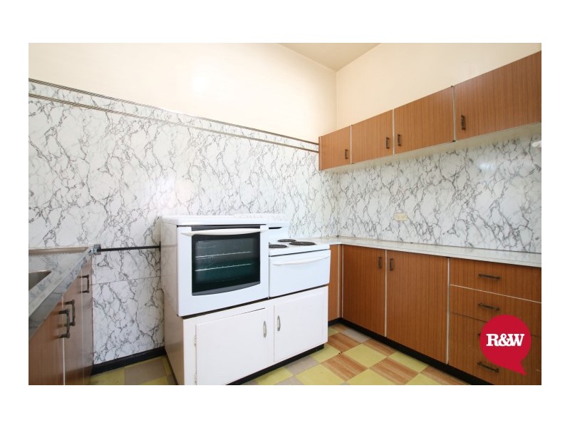 182 Canberra Street, St Marys NSW 2760