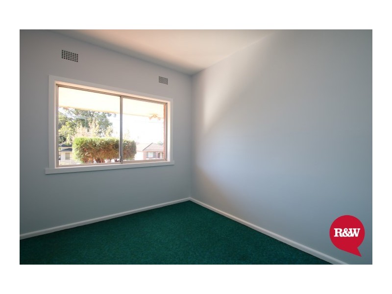 182 Canberra Street, St Marys NSW 2760