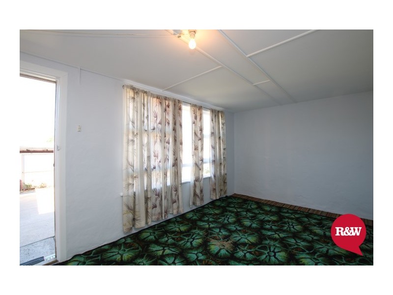 182 Canberra Street, St Marys NSW 2760