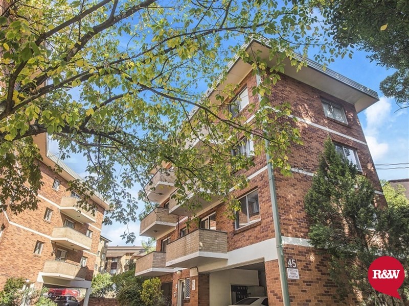 6/45 Meadow Crescent, Meadowbank NSW 2114