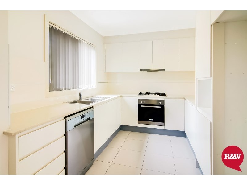 3/300 Seven Hills Road, Kings Langley NSW 2147