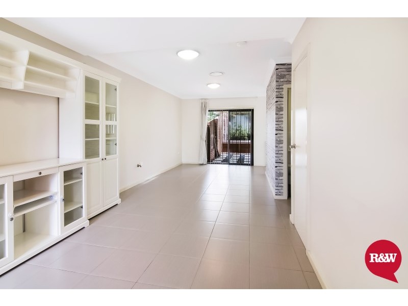 3/300 Seven Hills Road, Kings Langley NSW 2147