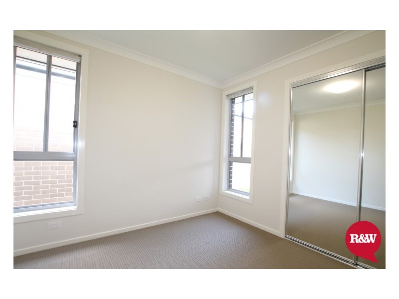 27 Herford Street, Ropes Crossing NSW 2760