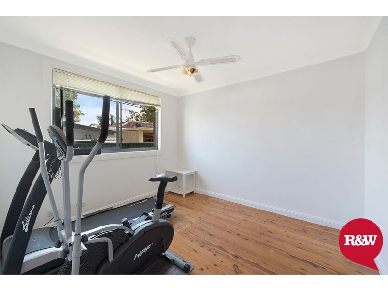 16 and 16a Nathan Crescent, Dean Park NSW 2761