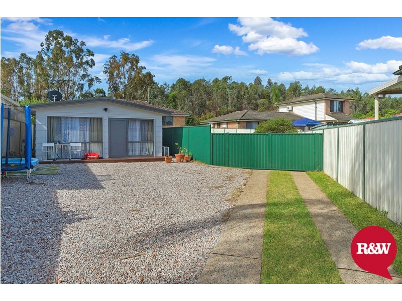 16 and 16a Nathan Crescent, Dean Park NSW 2761