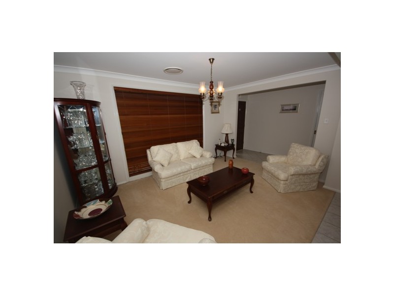 2  ALMA PLACE, Rooty Hill NSW 2766