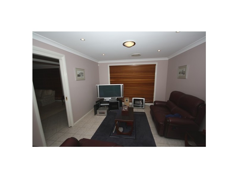 2  ALMA PLACE, Rooty Hill NSW 2766