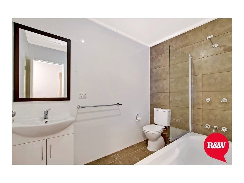 47 Palau Crescent, Lethbridge Park NSW 2770