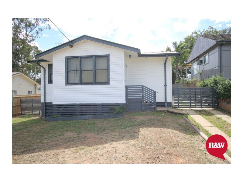 11 Saddington Street, St Marys NSW 2760